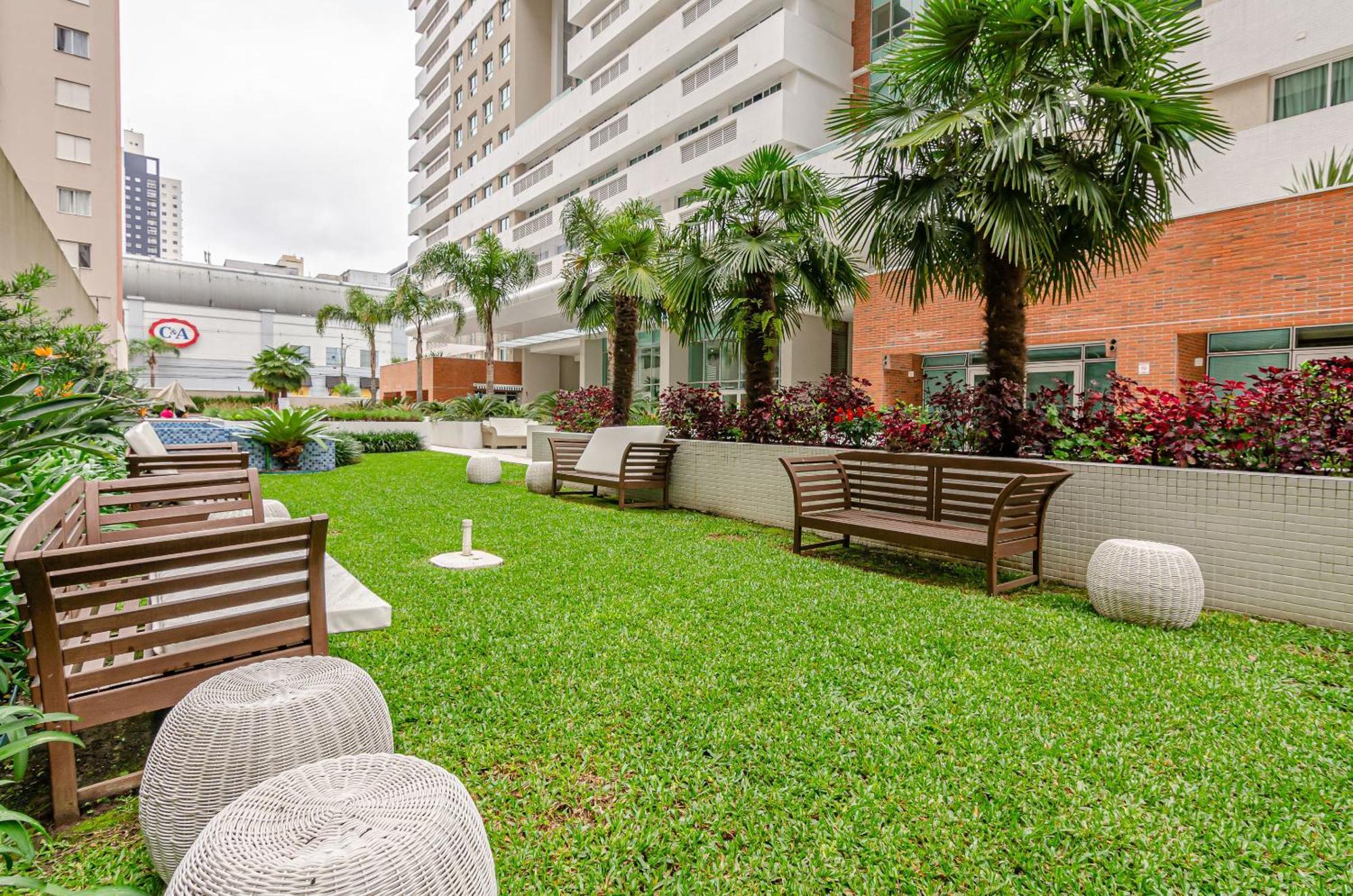 Lifespace Curitiba - Apartamentos Urooms Kültér fotó